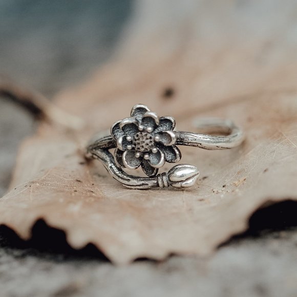 lotus Jewelry - Antique Sterling Silver Lotus Flower Ring Cute